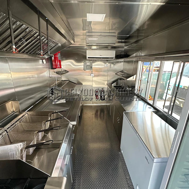 Hot Selling Catering Trailer Mobile Kitchen Bbq Grill Food Trailer Fully Equipped Pizza Oven Food Truck for Sale In USA