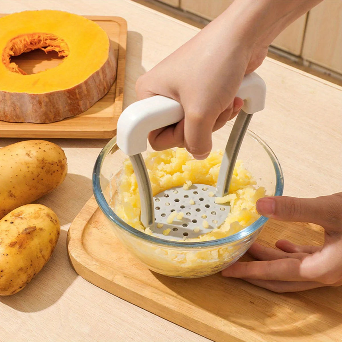 1PCS Manual Potato Masher Plastic Pressed Potato Smasher Portable Kitchen Tool For Babies Food Fruit Baking Kitchen Acceesories